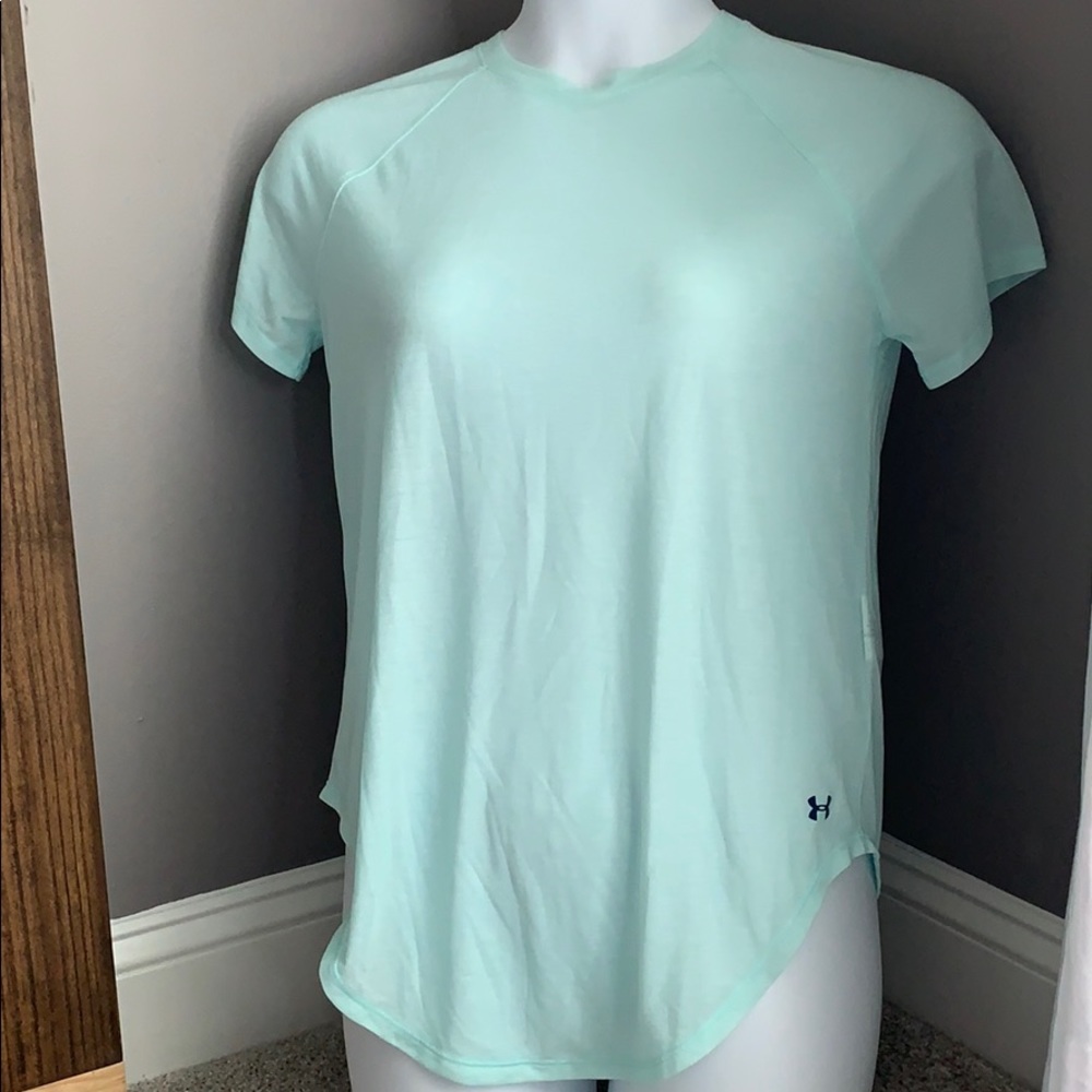 Light teal Under Armour tee